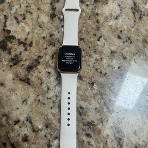 Apple Silver Smartwatch with White Band